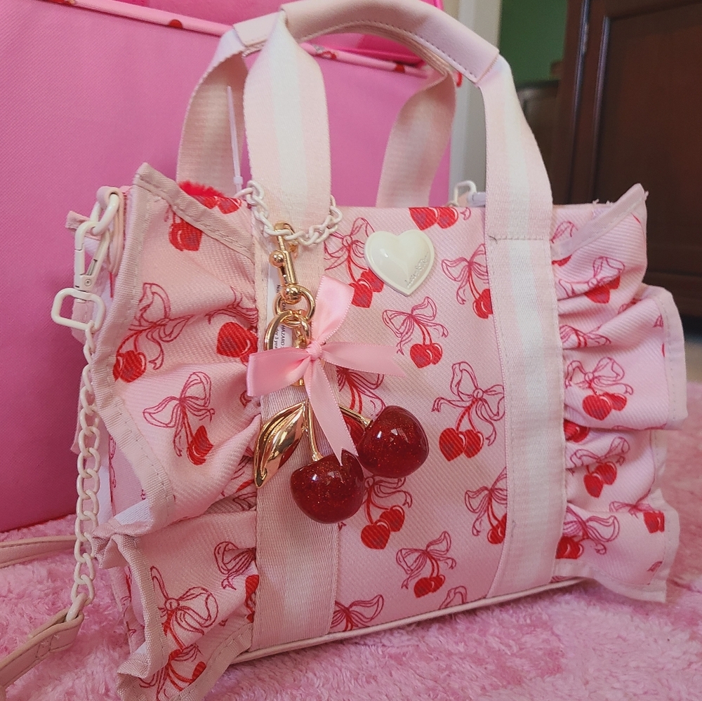 Betsey Johnson Cherry Ruffle Bag 🍒 - Picture 3 of 6